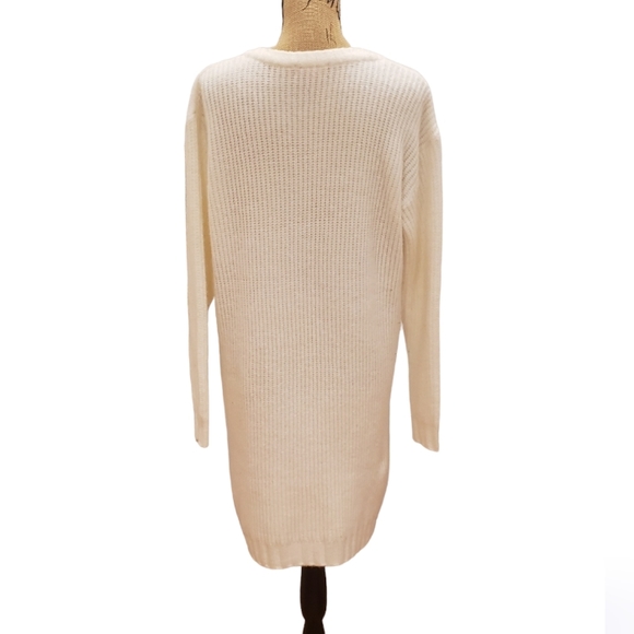 Joe Fresh Sweater Dress - Picture 3 of 6